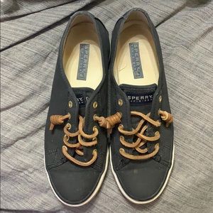 Sperry navy cavanas sneakers
